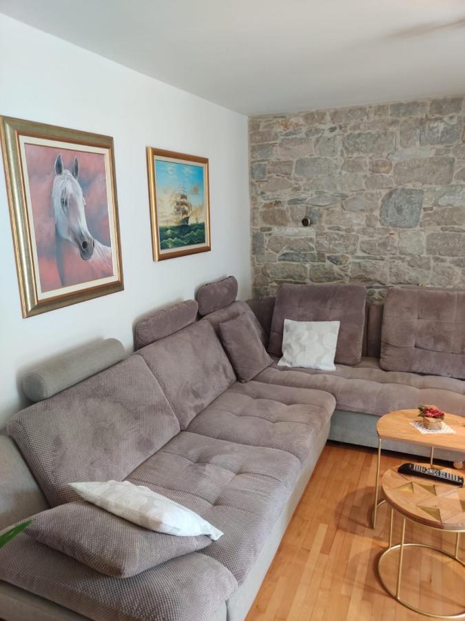 Apartment Elena Rooms Split Zewnętrze zdjęcie