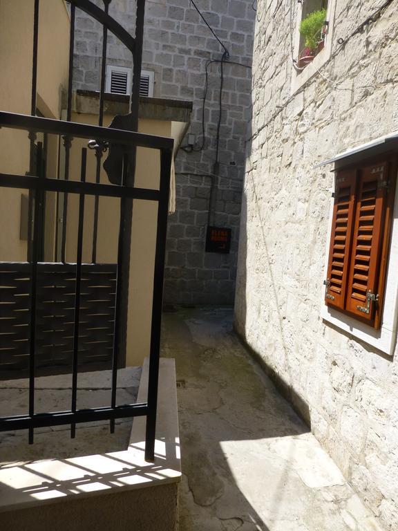 Apartment Elena Rooms Split Zewnętrze zdjęcie